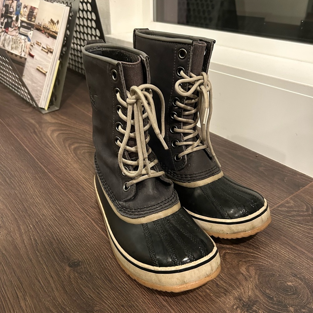 Sorel Winter Boots Size 7.5